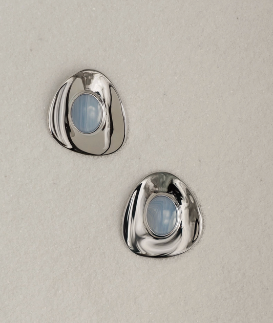 Hunter Statement Studs